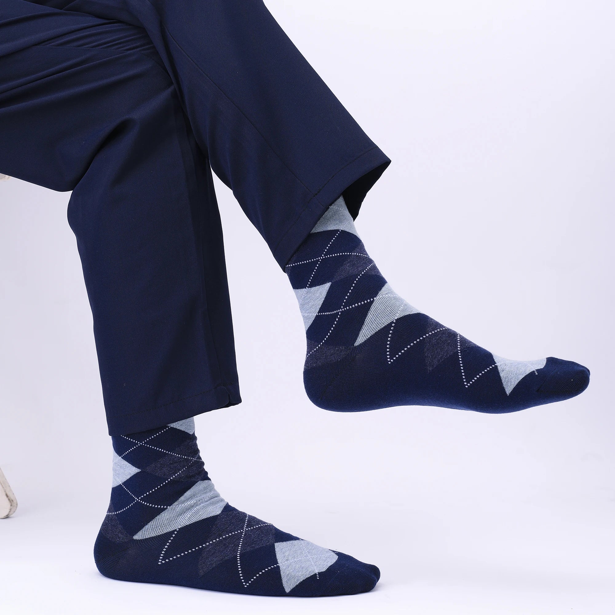 Plus Size Argyle Dress Socks – 5 Pairs